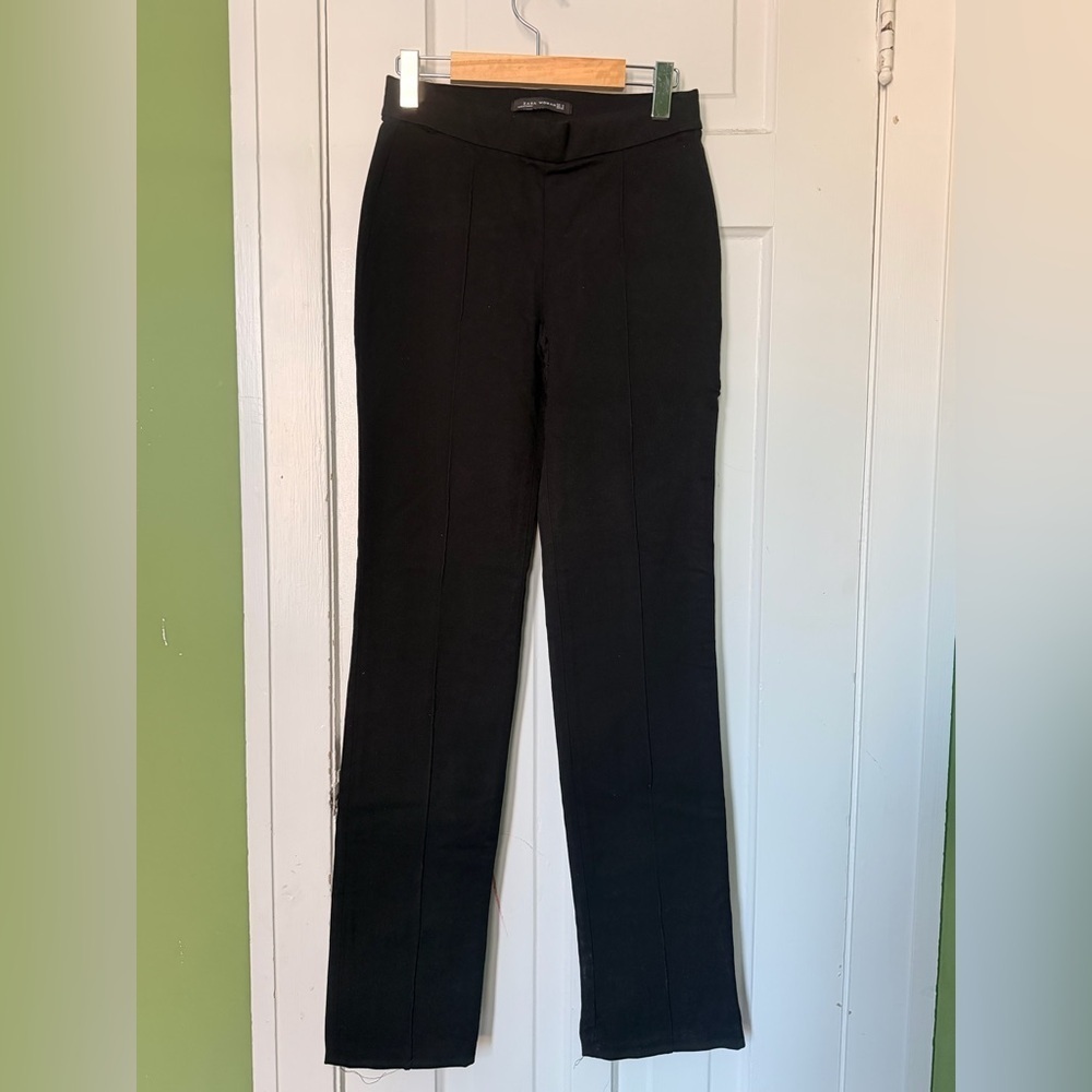 Zara Women's Black Straight Leg Trousers